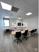 Office in Lyon to rent Interior Photo- Image 2 of 3