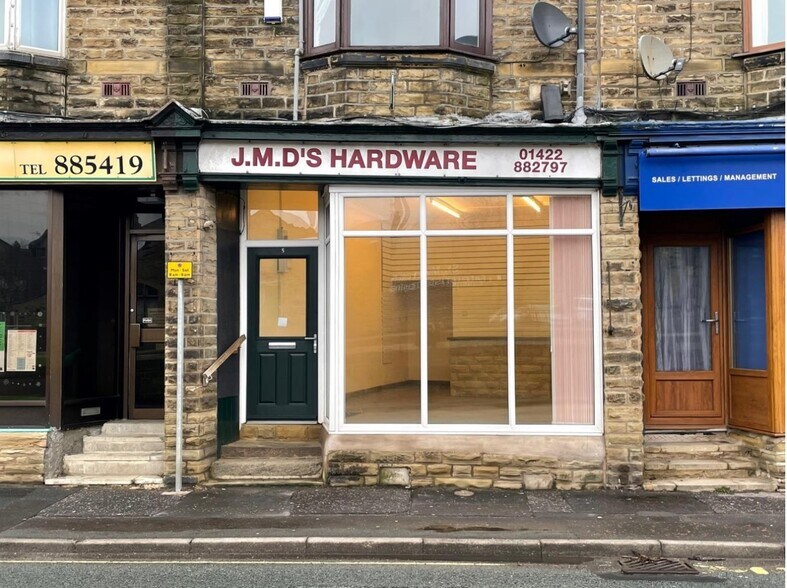 5 Burnley Rd, Mytholmroyd for sale - Building Photo - Image 1 of 1