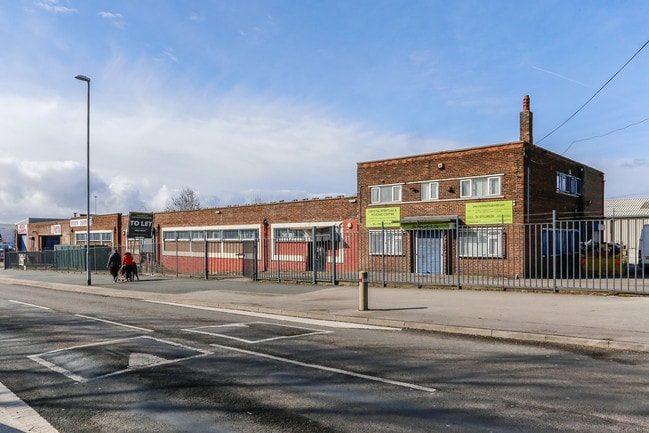 More details for Lupton Ave, Leeds - Office to Rent