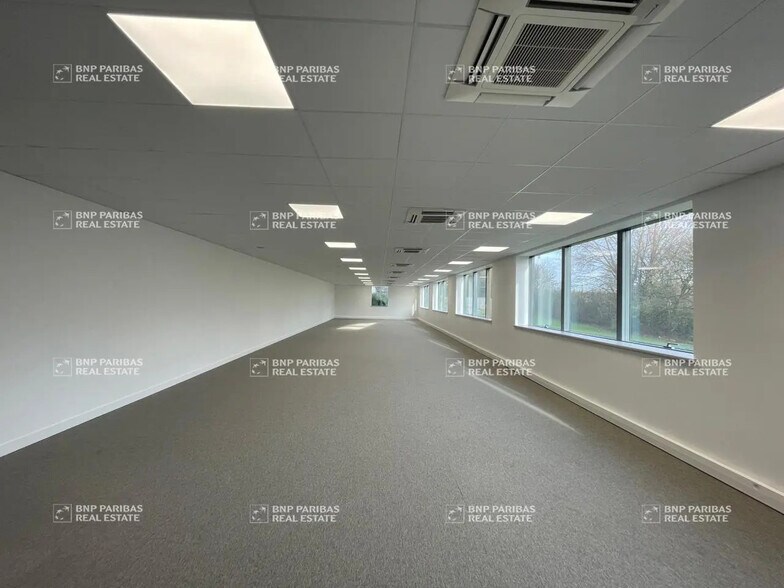 27 Allée Du Chargement, Villeneuve-d'Ascq to rent - Interior Photo - Image 3 of 11