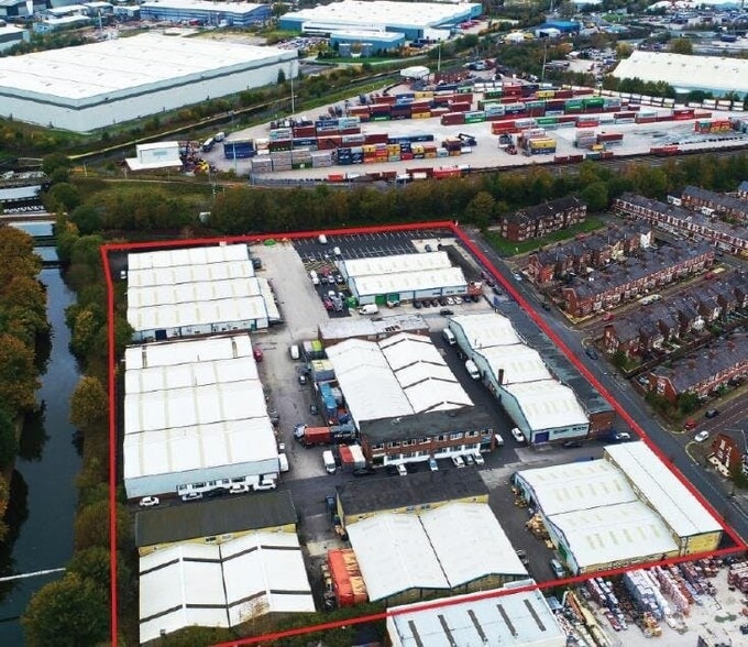 Longford Trading Estate, Manchester to rent - Building Photo - Image 2 of 5