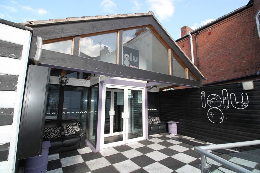 3E Lower Holyhead Rd, Coventry CV1 3AX UK