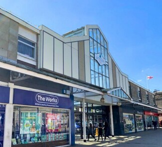 More details for College Walk, Keighley - Retail for Rent