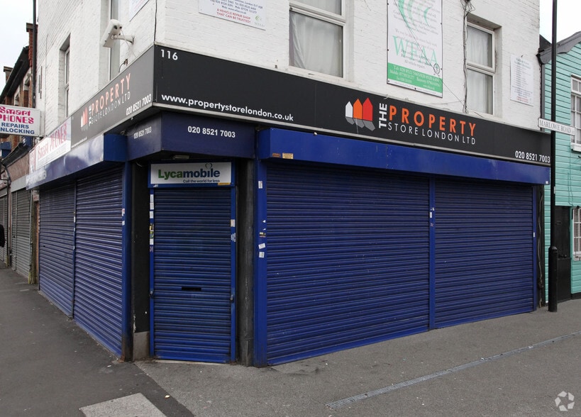 116 Wood St, London to rent - Building Photo - Image 2 of 3