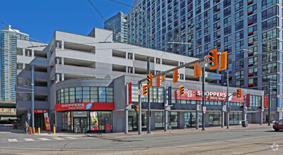 390 Queens Quay W, Toronto, ON for rent Primary Photo- Image 1 of 4