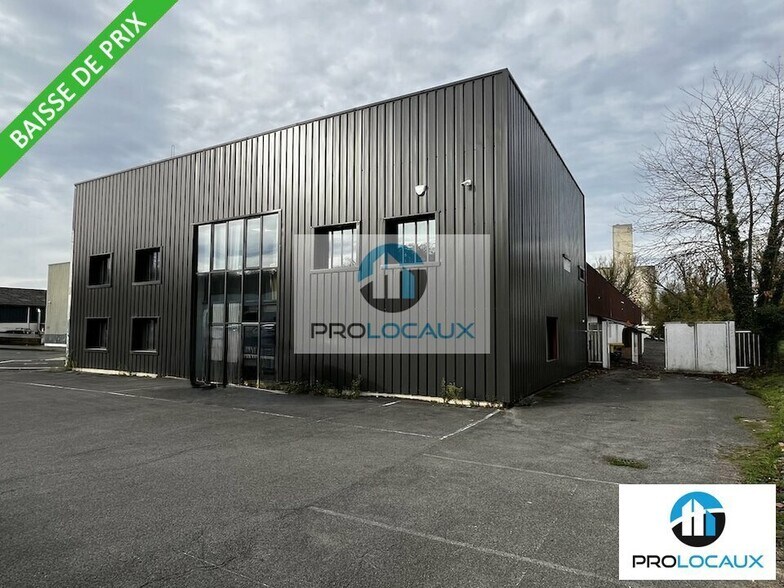 Light Industrial in Creil for sale - Building Photo - Image 2 of 12