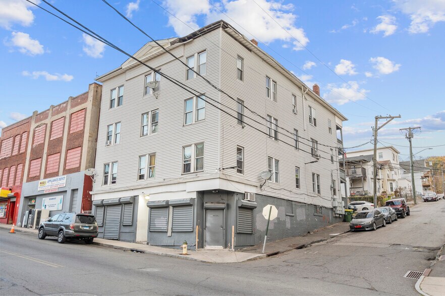 138 Cherry St, Waterbury, CT for sale - Building Photo - Image 1 of 10