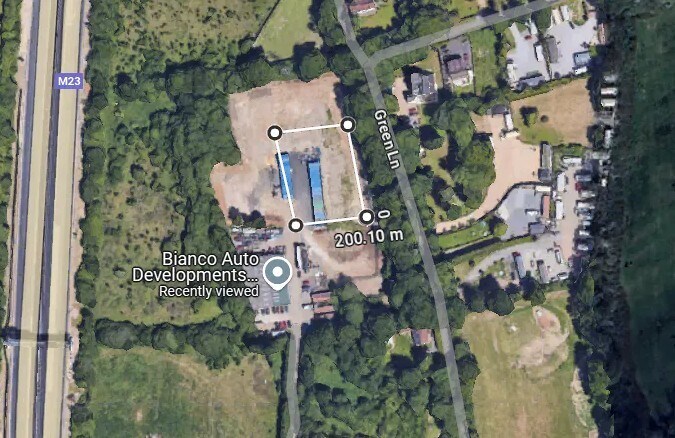 Green Ln, Smallfield to rent - Building Photo - Image 2 of 6