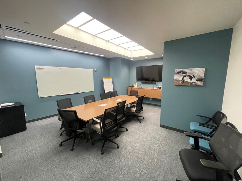 1 Qbe Way, Sun Prairie, WI to rent - Interior Photo - Image 2 of 5