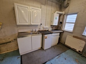 58-68 Channel St, Galashiels to rent Interior Photo- Image 1 of 6
