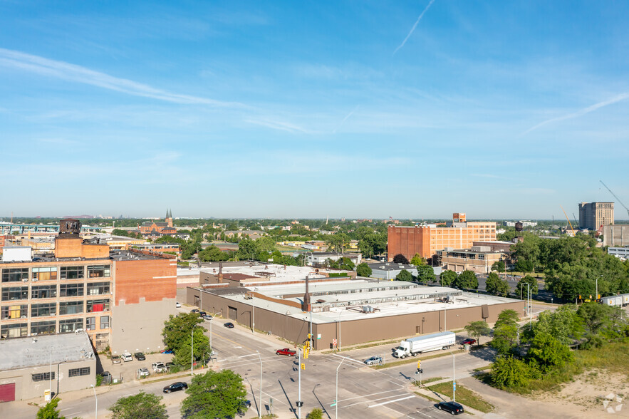 723 Rosa Parks Blvd, Detroit, MI for sale - Aerial - Image 1 of 10