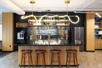 2000 Pennsylvania Ave NW, Washington, DC to rent Building Photo- Image 2 of 11