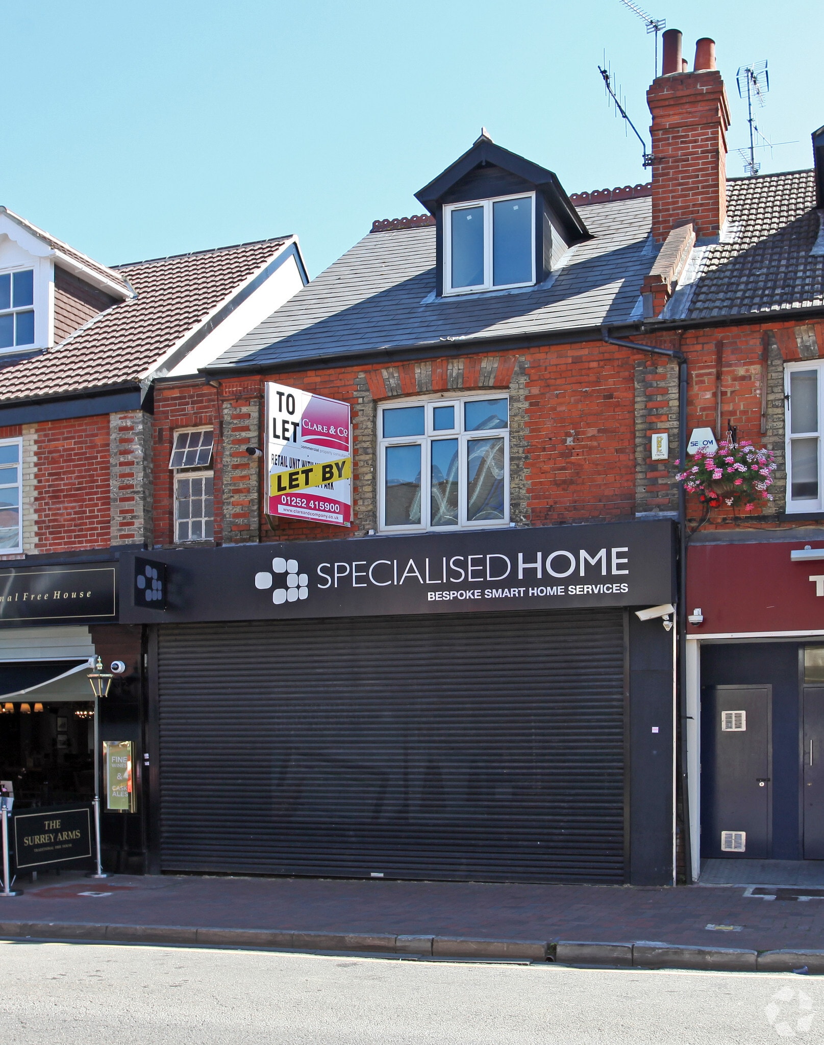 75 High St, Camberley for sale Primary Photo- Image 1 of 3