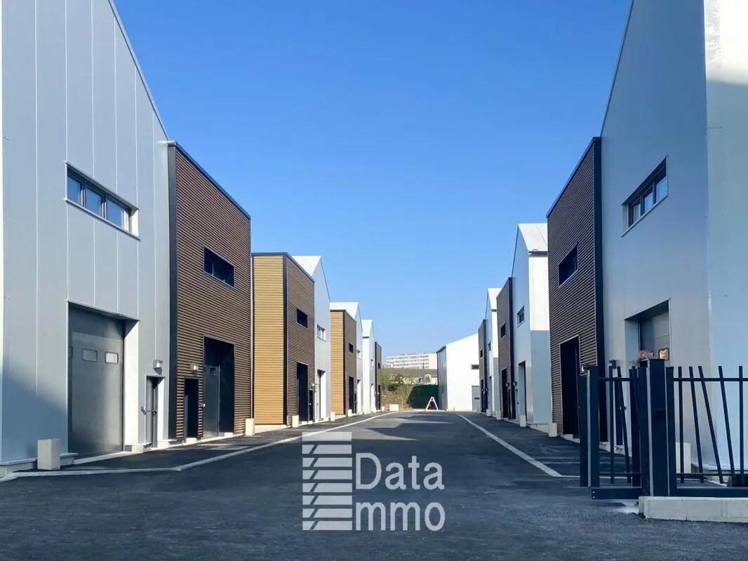 Industrial in Bagnolet to rent Building Photo- Image 1 of 6