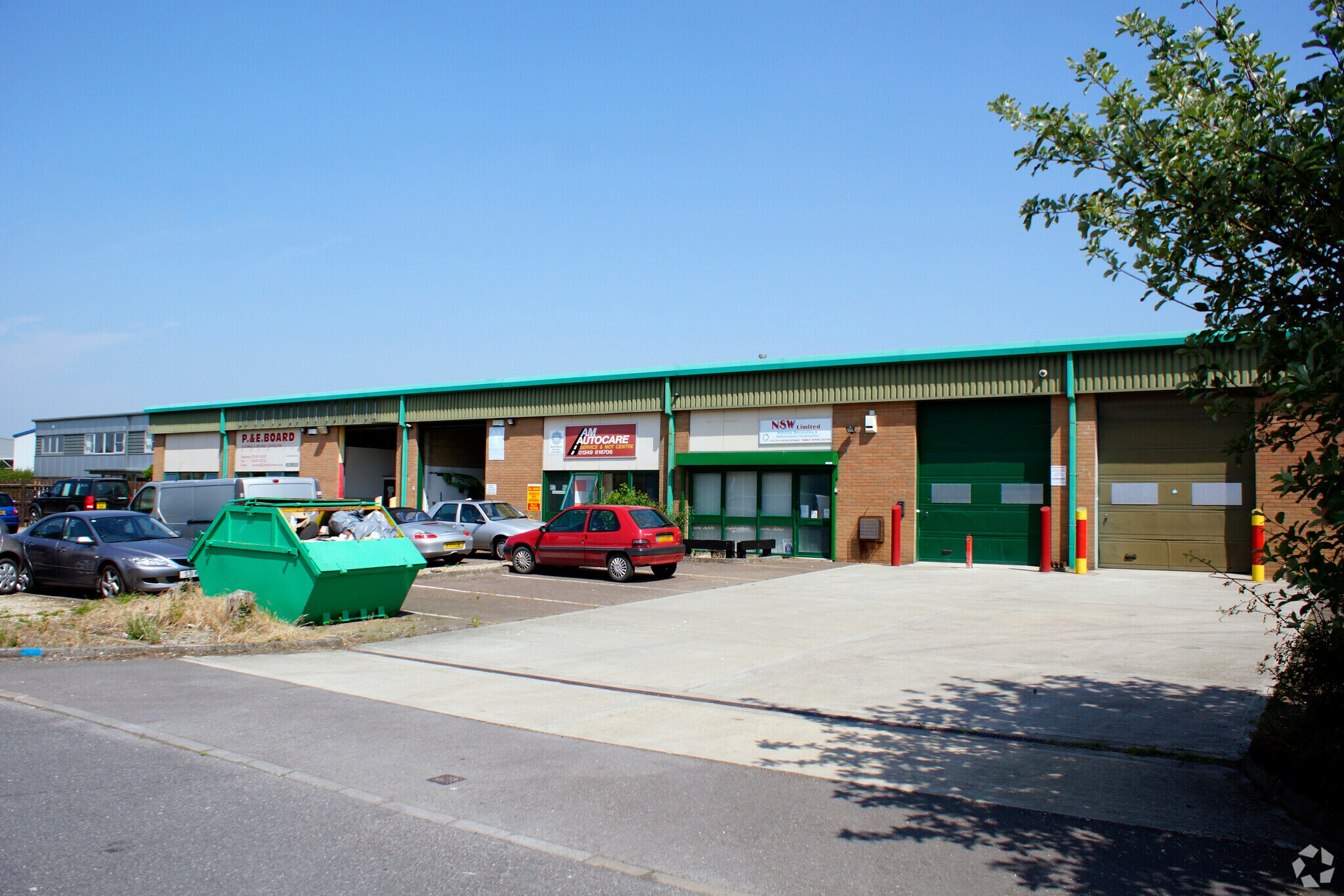 Maundrell Rd, Calne for sale Building Photo- Image 1 of 1