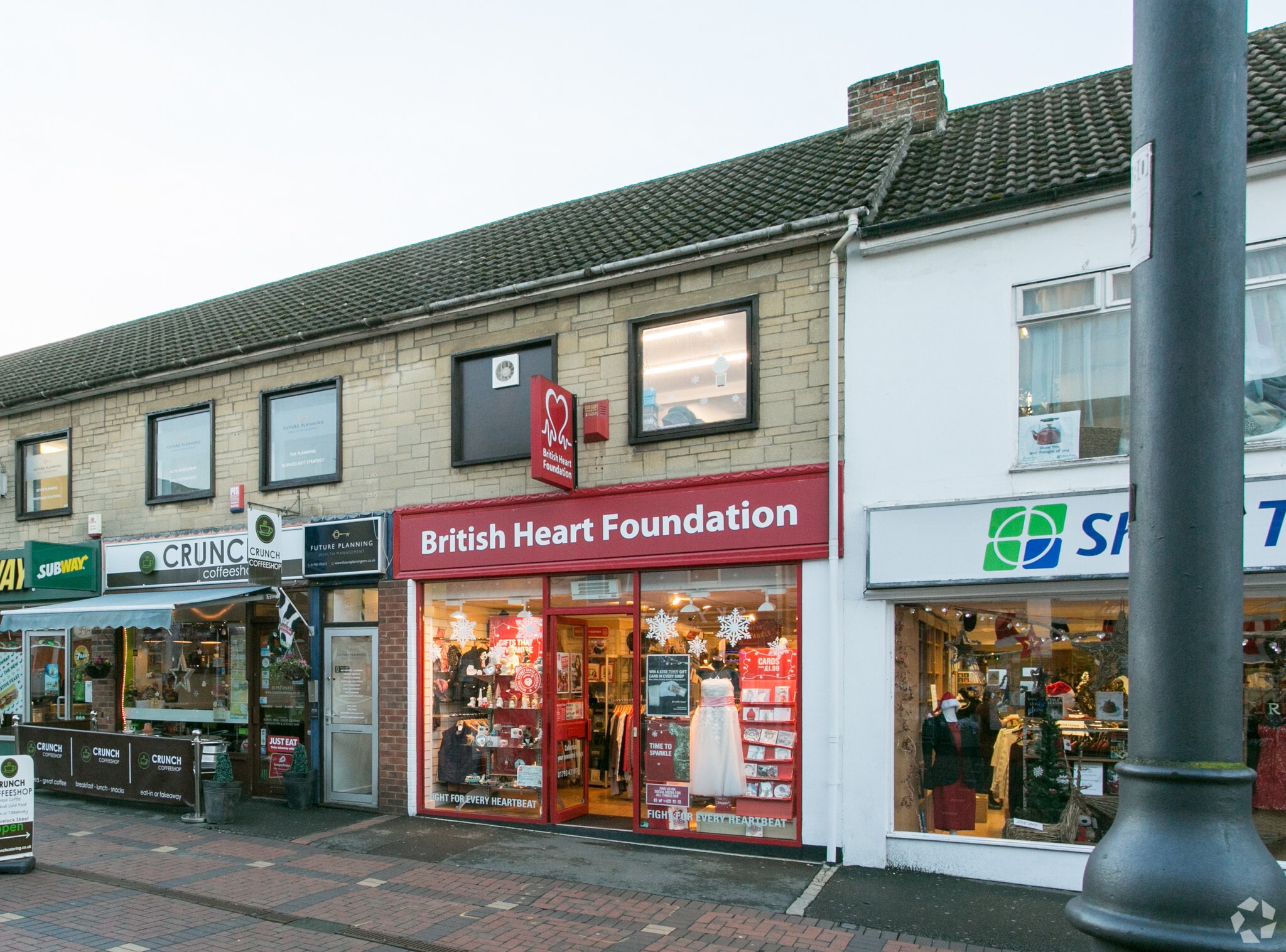 44 Havelock St, Swindon to rent Primary Photo- Image 1 of 8