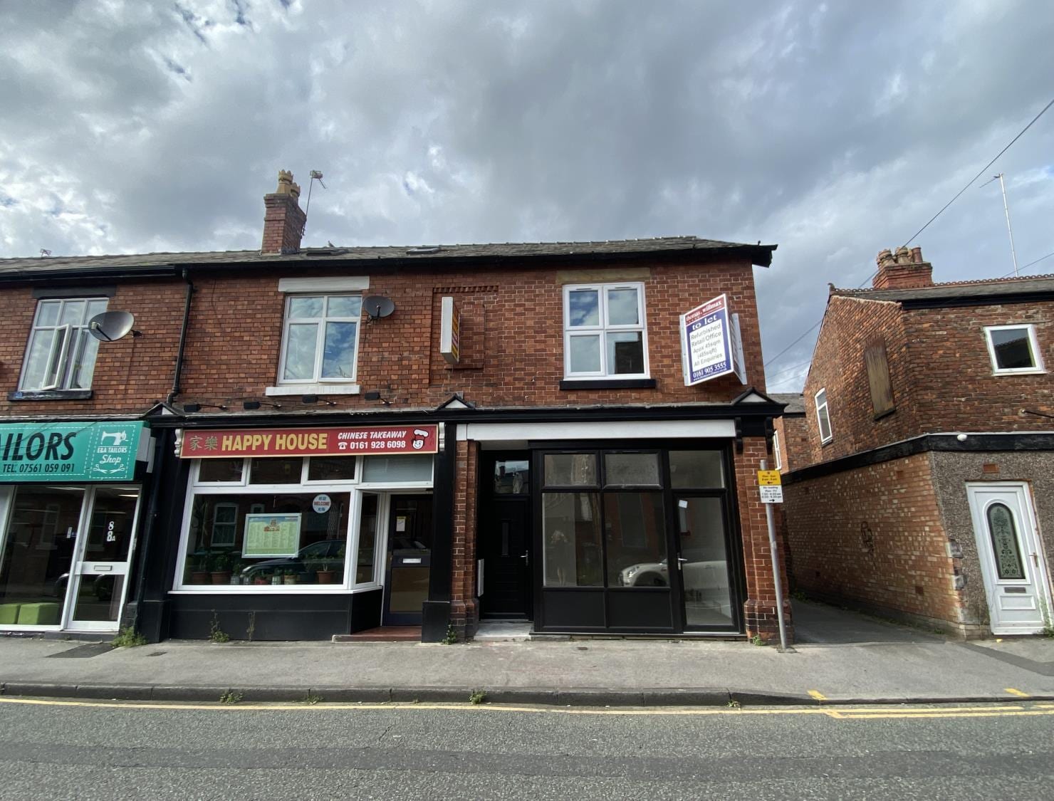 4 Woodfield Rd, Altrincham to rent Primary Photo- Image 1 of 1