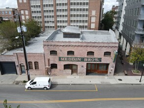 32-34 Woolfe St, Charleston, SC for rent Building Photo- Image 1 of 9