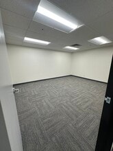 6065 Polaris Ave, Las Vegas, NV to rent Building Photo- Image 1 of 8