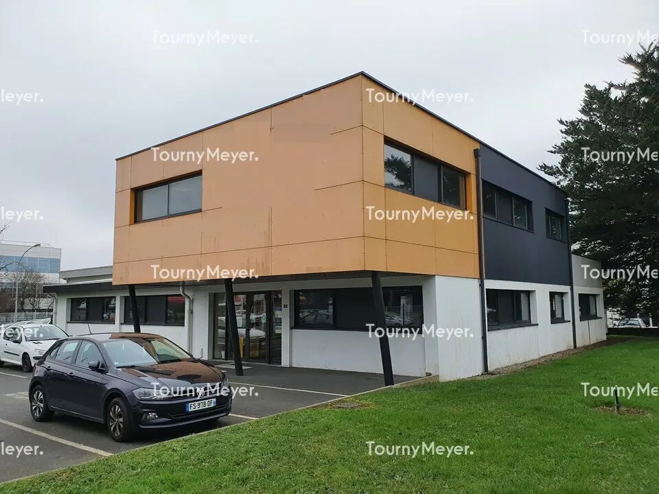 Vente Bureaux 547 m² - Photo 1