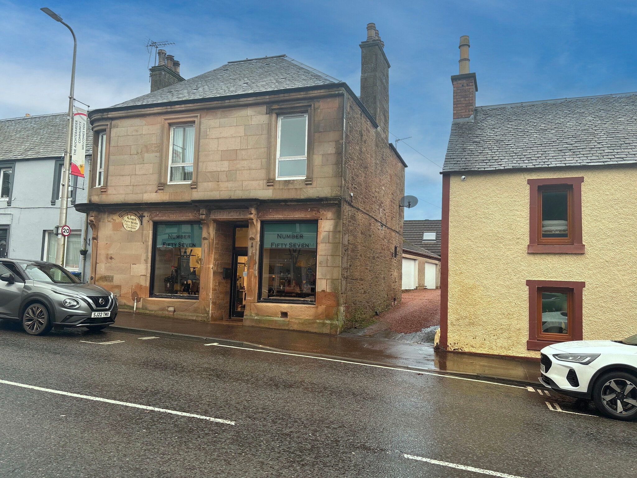 57 High St, Auchterarder to rent Building Photo- Image 1 of 8