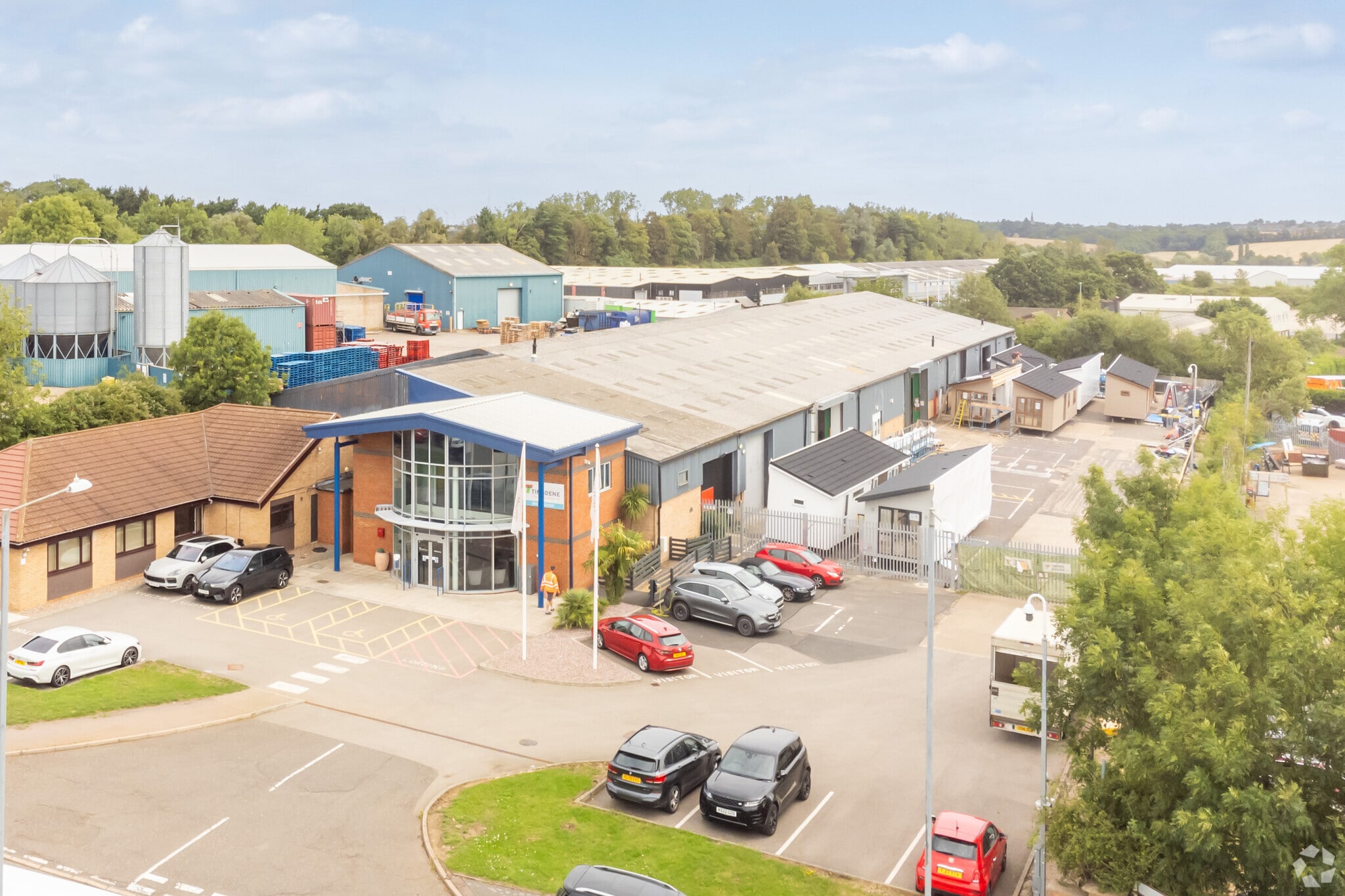 45-49 Bradfield Rd, Wellingborough to rent Building Photo- Image 1 of 4