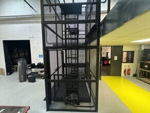 4-5 Roslin Rd, London to rent Interior Photo- Image 2 of 7