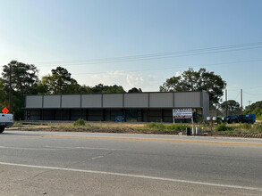 18491 Highway 105, Cleveland, TX for rent Building Photo- Image 1 of 4