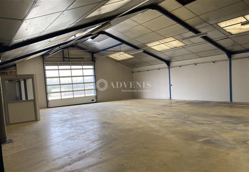 Light Industrial in Saint-Ouen to rent - Interior Photo - Image 3 of 7