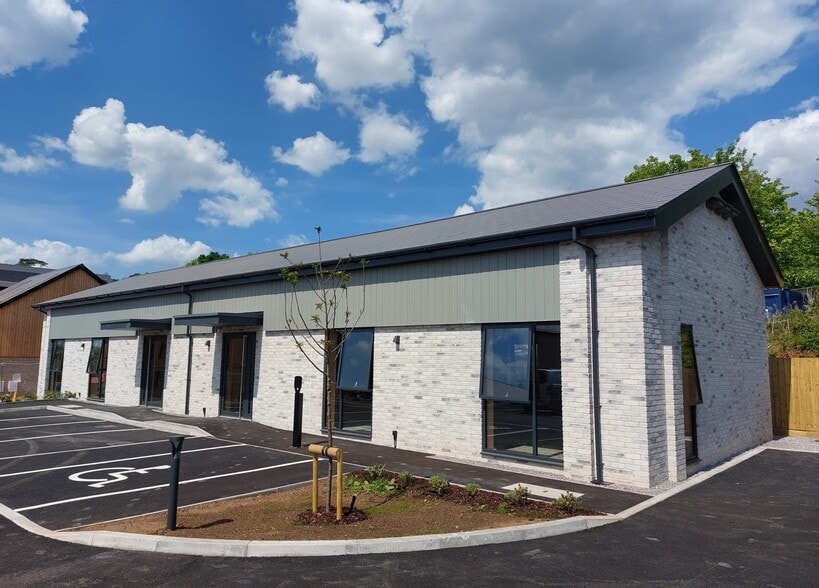 West Hay Rd, Wrington to rent - Building Photo - Image 2 of 5