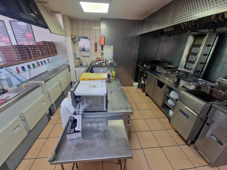 111 Uppingham Rd, Leicester for sale - Building Photo - Image 3 of 6