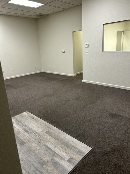 1220 6th St, Modesto, CA for rent - Building Photo - Image 3 of 19