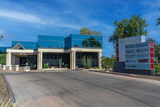 5050 N 40th St, Phoenix, AZ for rent Building Photo- Image 1 of 12