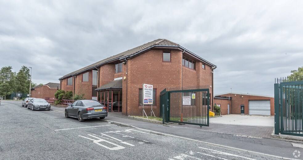 Hutton St, Blackburn for sale - Primary Photo - Image 1 of 1
