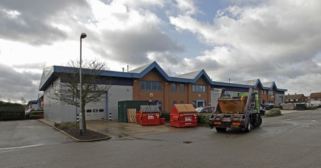 More details for President Way, Luton - Industrial to Rent