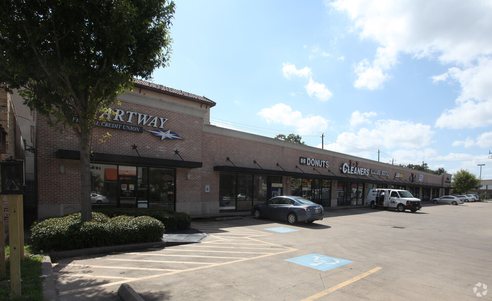 515 Westheimer Rd, Houston, TX for rent - Building Photo - Image 2 of 3