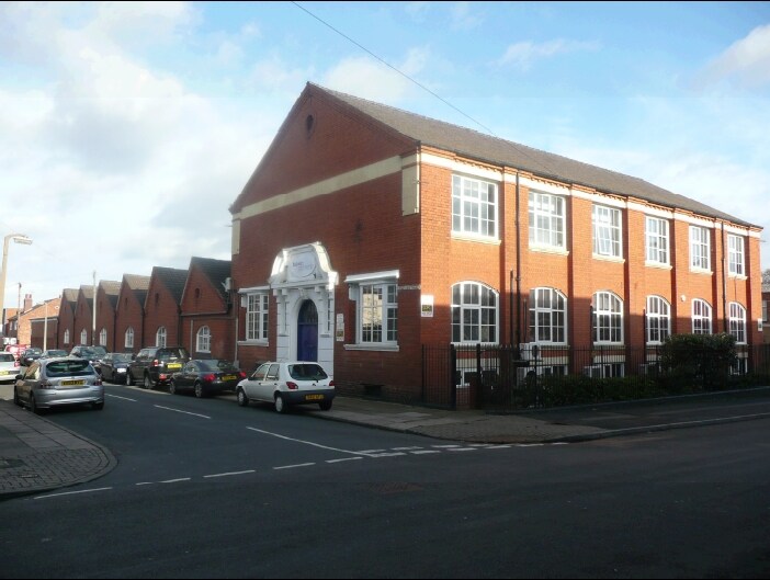 106 Grace Rd, Leicester for sale Primary Photo- Image 1 of 1