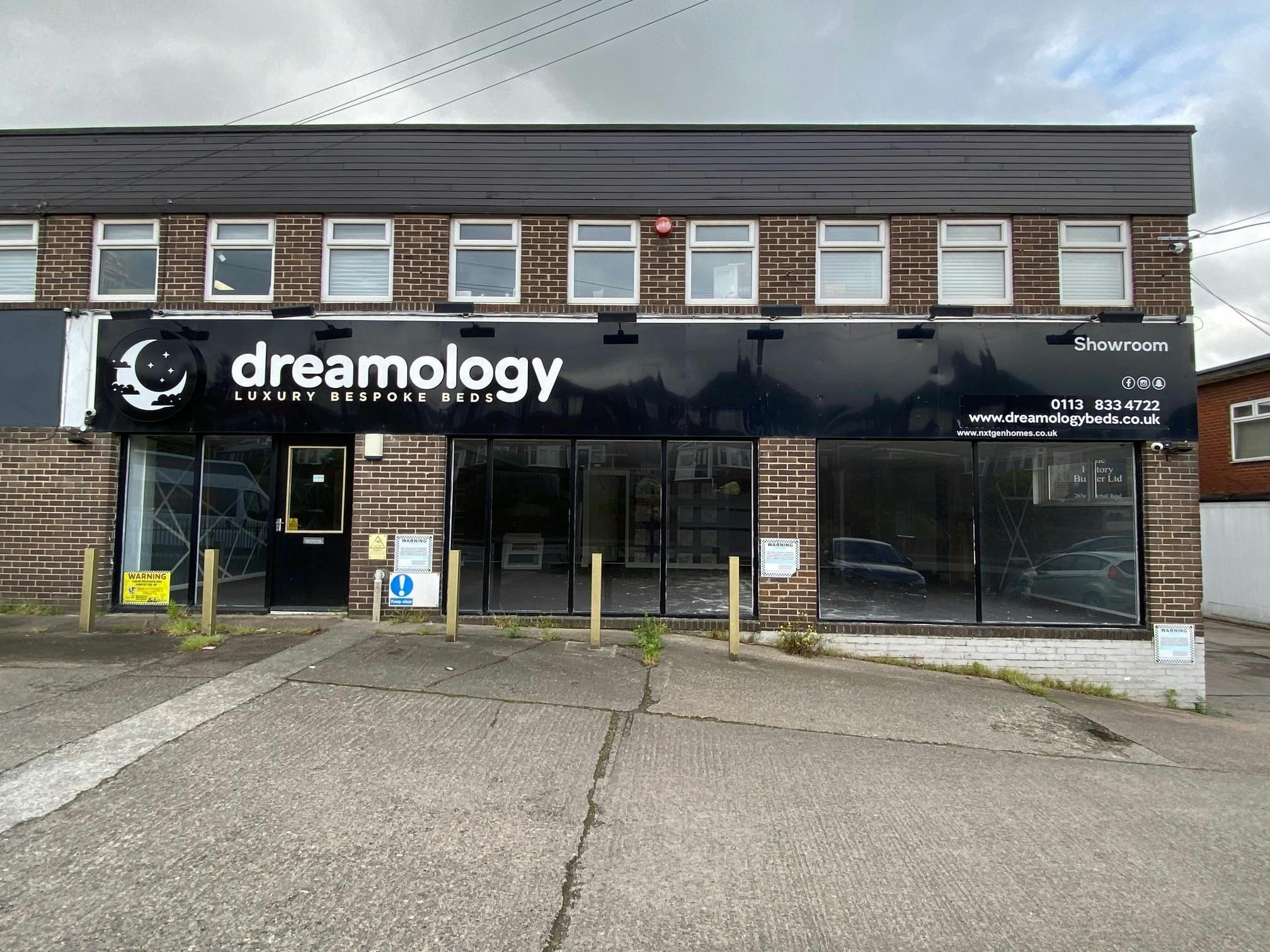 253-261 Whitehall Rd, Leeds for sale Primary Photo- Image 1 of 1