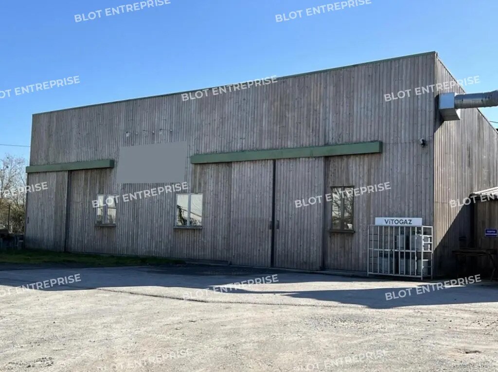 Light Industrial in VAL-D'IZE for sale Building Photo- Image 1 of 10