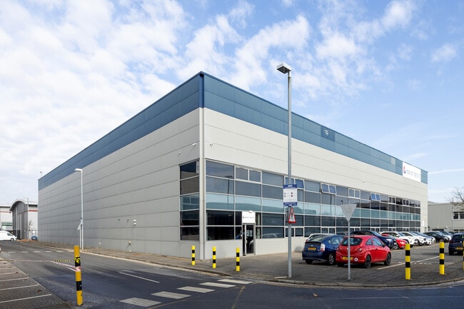 More details for Swallowdale Rd, Hemel Hempstead - Industrial to Rent