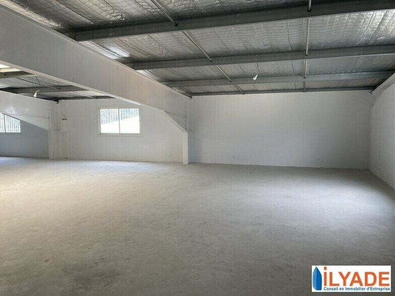 Gémenos, Gémenos to rent - Interior Photo - Image 1 of 2