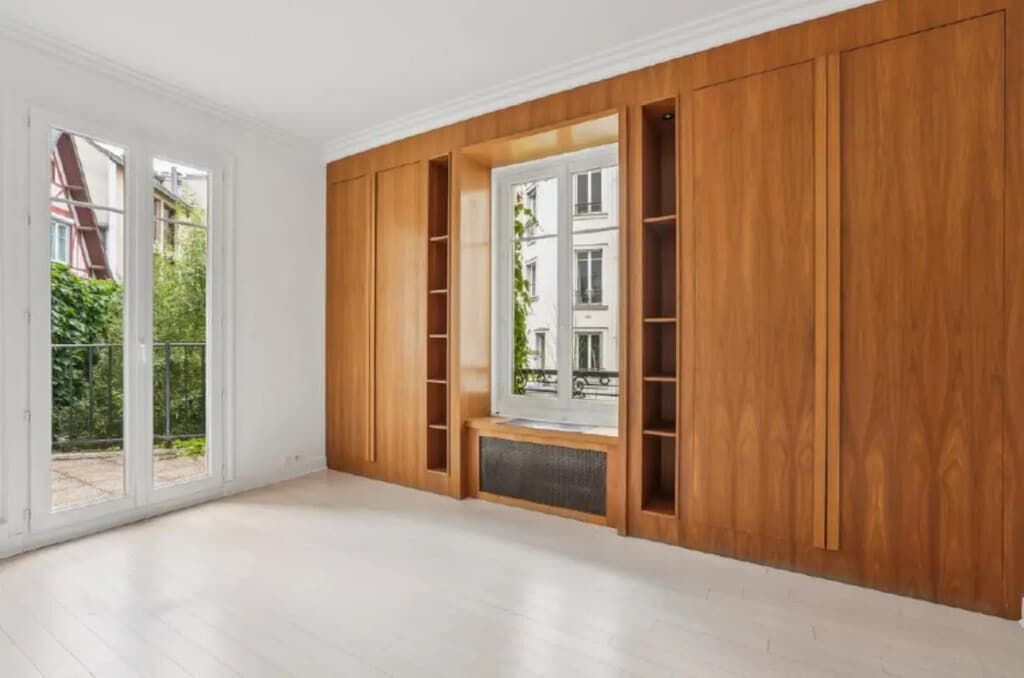 Location Bureaux 341 m² - Photo 1