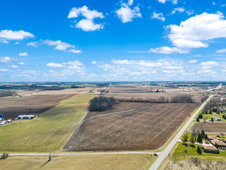 Waupun Rd, Oshkosh, WI for sale - Building Photo - Image 1 of 6