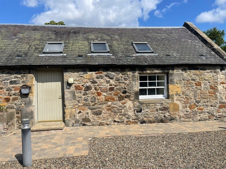 12 Dalmenny, South Queensferry to rent - Building Photo - Image 2 of 6