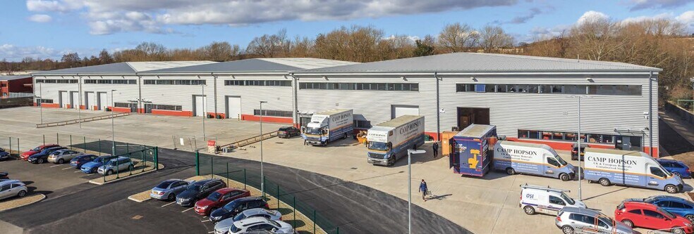 Hambridge Rd, Newbury for sale - Building Photo - Image 1 of 1