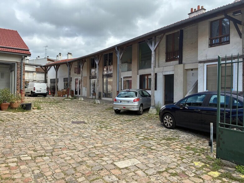 7 Rue La Boissière, Fontenay-aux-Roses to rent - Building Photo - Image 1 of 6