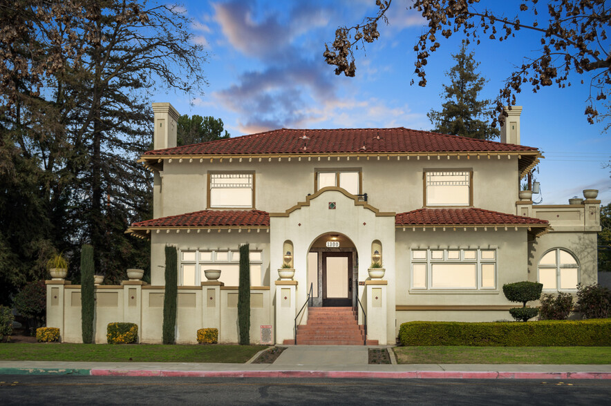 1300 W Main St, Visalia, CA for rent - Building Photo - Image 1 of 6