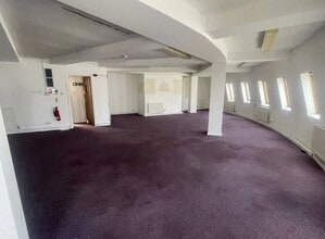 Winchester St, Andover to rent Interior Photo- Image 2 of 6