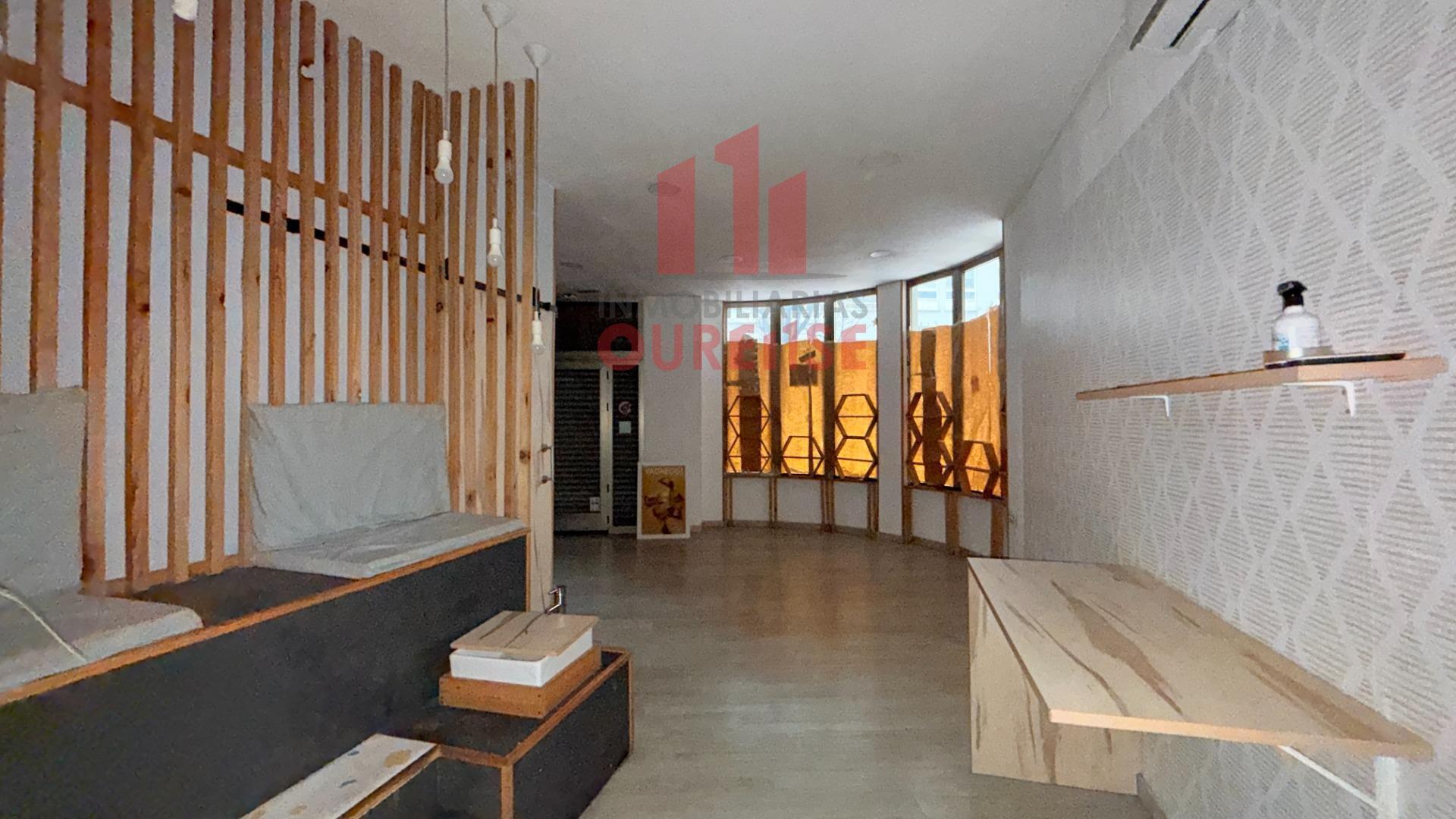 Retail in Ourense, Orense for sale Interior Photo- Image 1 of 20