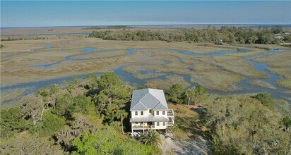 1346 Blue Heron Ln SE, Darien, GA for sale Building Photo- Image 1 of 73